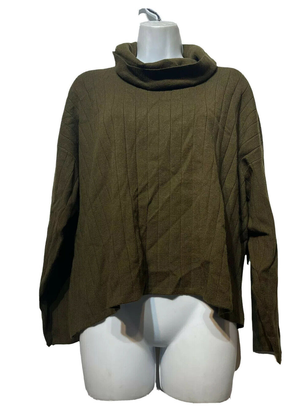 just madison cowl neck ribbed crop sweater Size XL